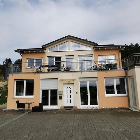 Haus Mit Schoener Aussicht Wg มึนซิงเงน ภายนอก รูปภาพ
