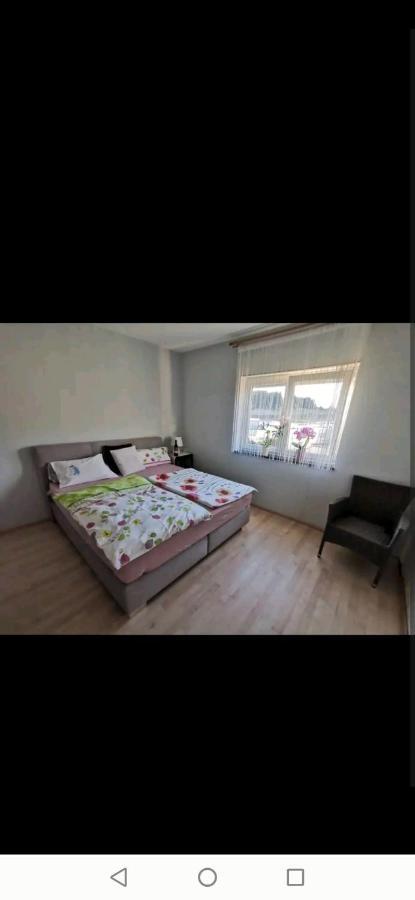 Haus Mit Schoener Aussicht Wg มึนซิงเงน ภายนอก รูปภาพ